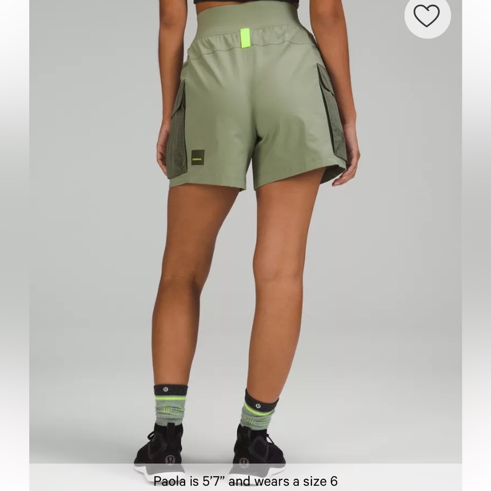 Lululemon Multi-Pocket Cargo High-Rise Hiking Short 5" size 10 - Picture 7 of 13